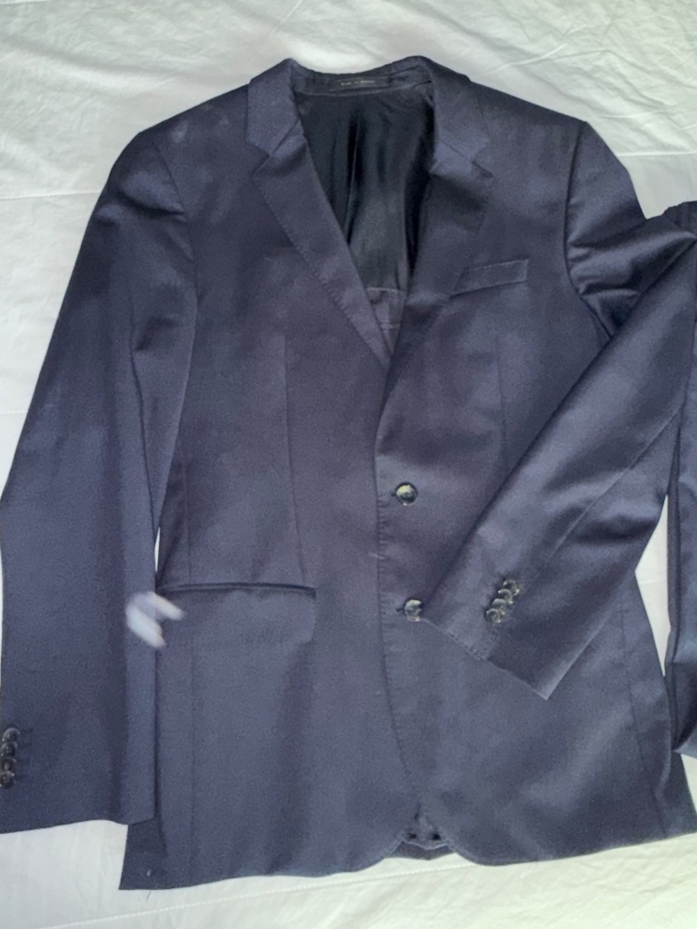 Hugo Boss Men's Navy Suit | 34R | Guabello Super 120's Italian Wool | Like New